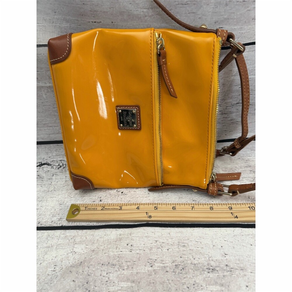 Dooney & Bourke Crossbody Bag Womens Small Yellow Brown Trim Double Zip - Picture 7 of 10